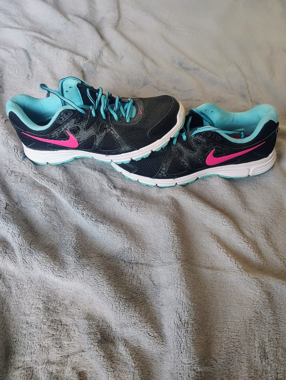 Nike Womens Revolution 2 554900-019 Running Shoes Black Low Top Size 9W/10.5M